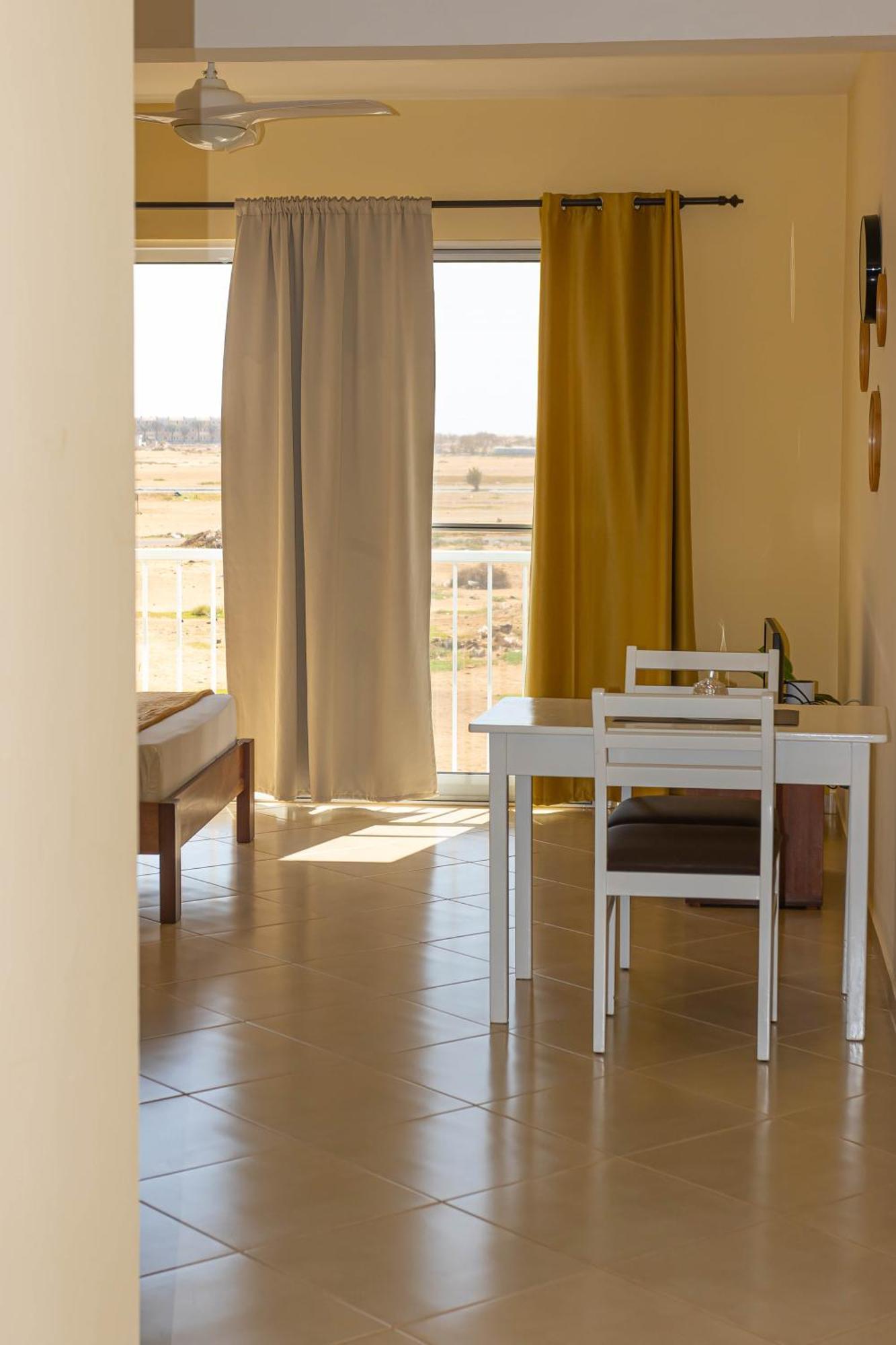Beauty Plaza Apartaments Santa Maria Bagian luar foto