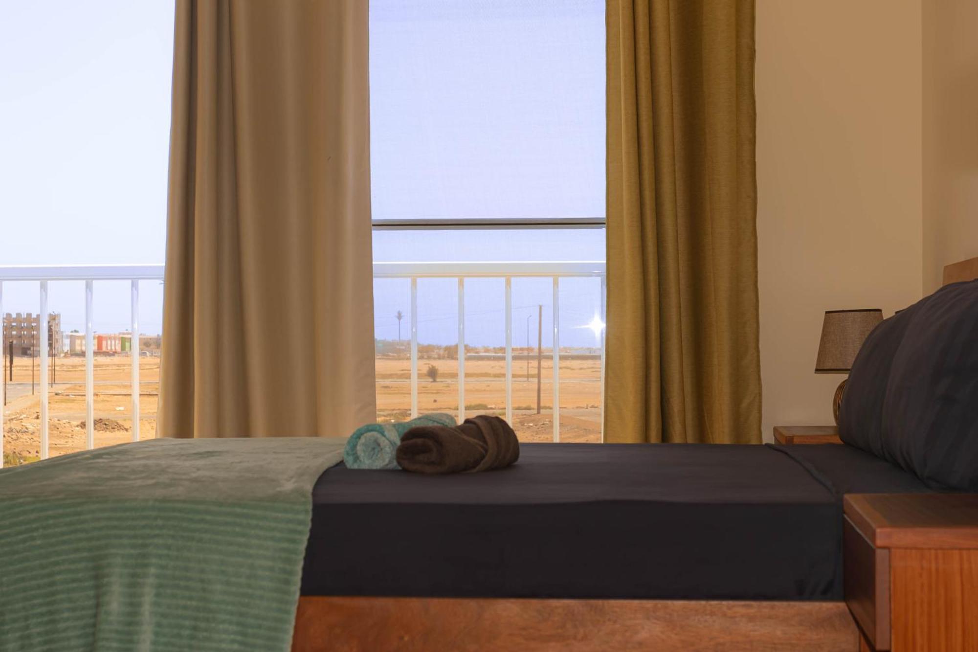 Beauty Plaza Apartaments Santa Maria Bagian luar foto